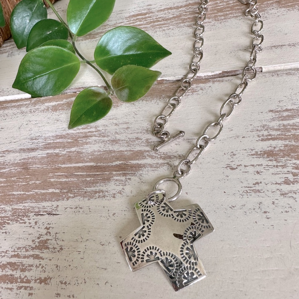 Silpada sterling cross necklace